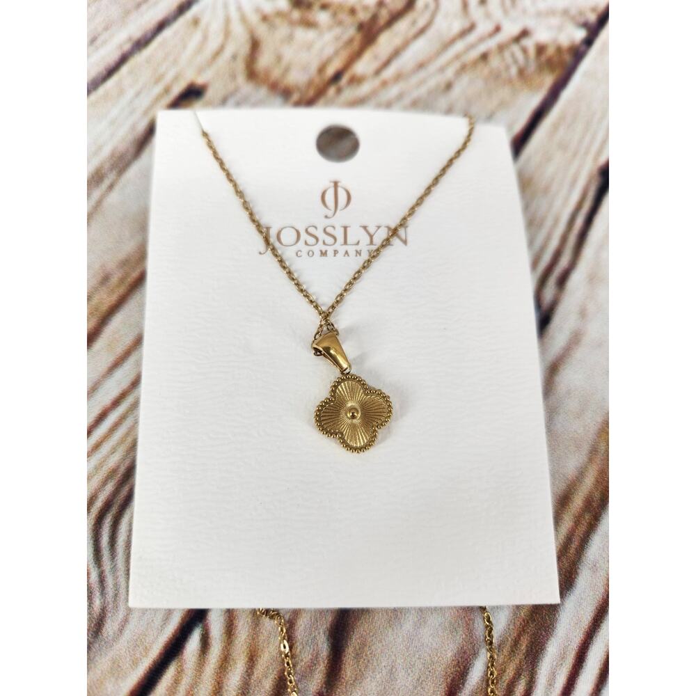N - 18k Gold Finish Stainless Steel Clover Initial Necklace NEW Link Chain... - Picture 2 of 3